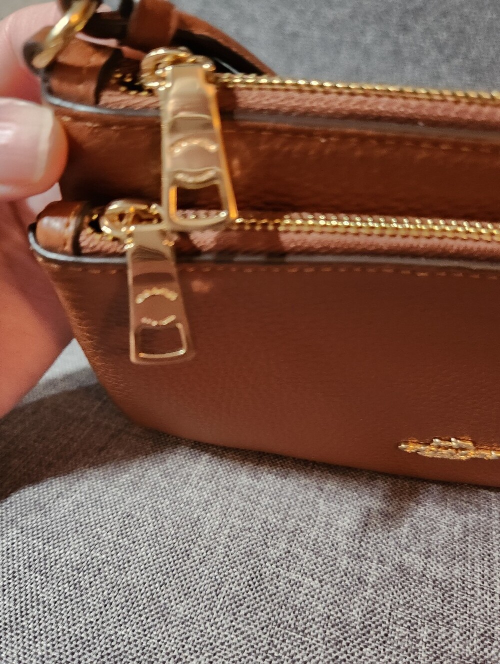 Coach Double Zip Large Wallet - Picture 4 of 10
